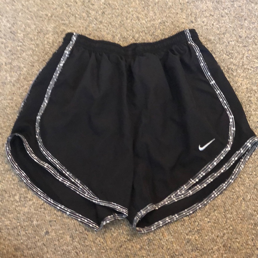 Black xs Nike shorts with patterned edge!